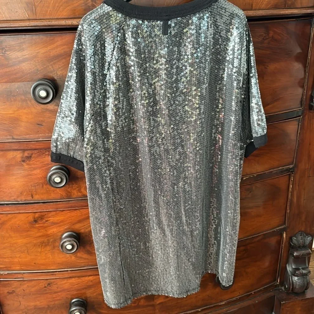 Free People Sequin Run Off TeeSize XS